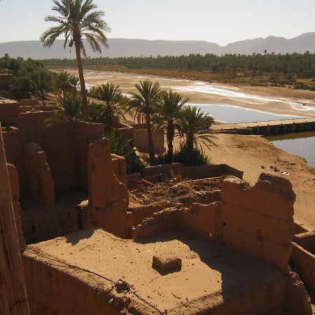 Auberge Toda Kasbah Tinfou Zaouia de Sidi el Mokhtar Ben Ali ภายนอก รูปภาพ