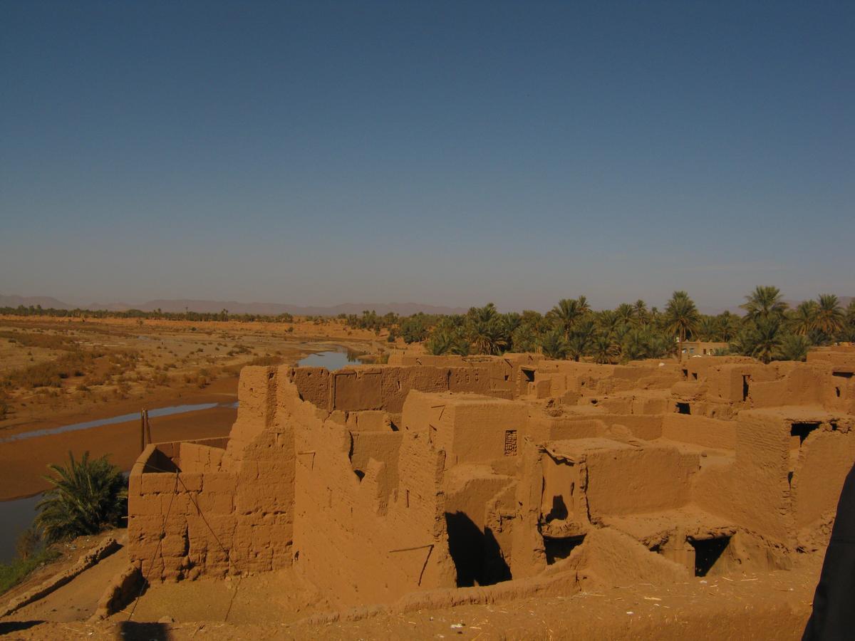 Auberge Toda Kasbah Tinfou Zaouia de Sidi el Mokhtar Ben Ali ภายนอก รูปภาพ