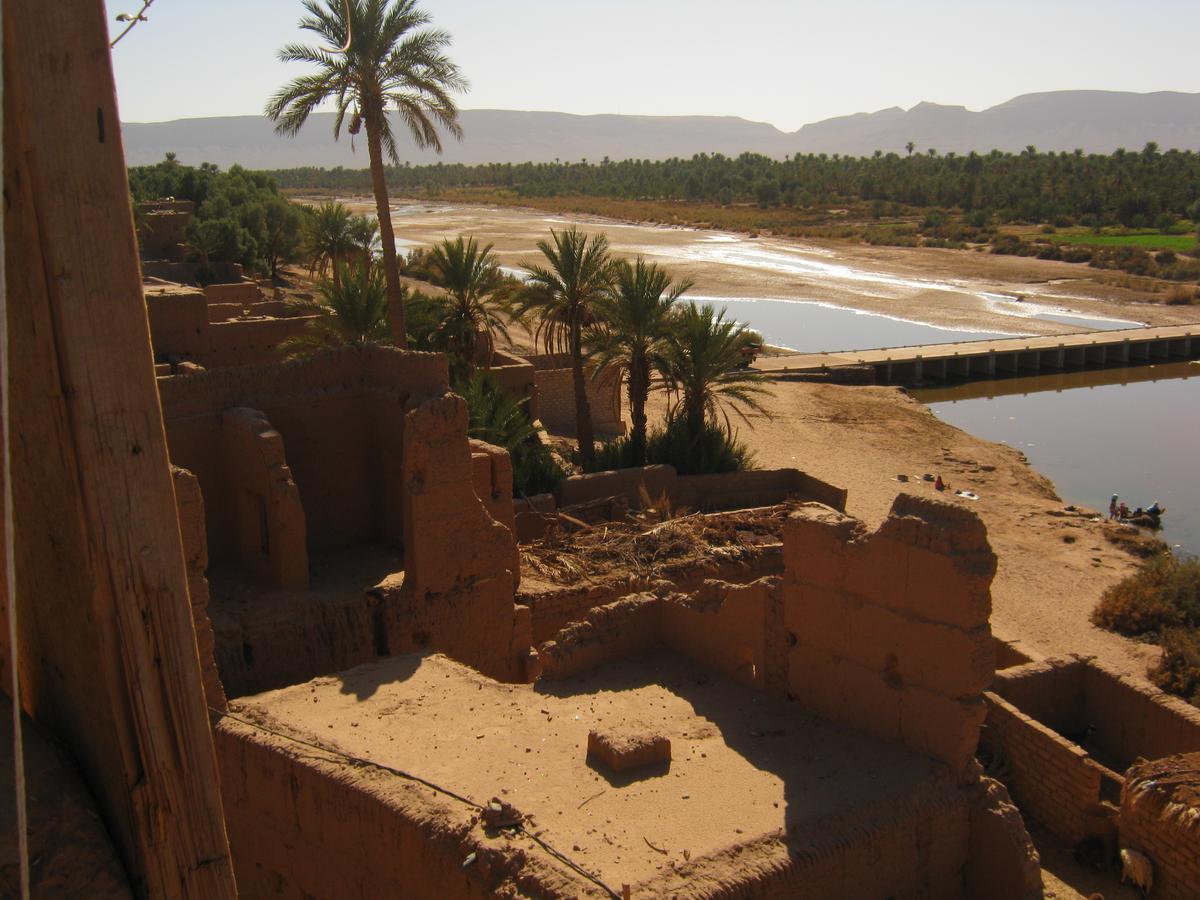 Auberge Toda Kasbah Tinfou Zaouia de Sidi el Mokhtar Ben Ali ภายนอก รูปภาพ